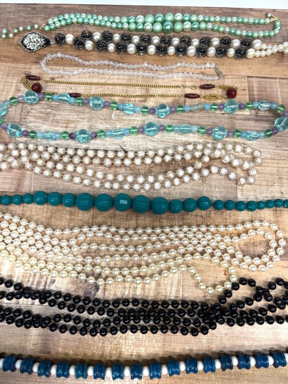 Assorted Beaded Necklace Lot Featuring Pearl Black Teal Green & Multi-Color Bead
